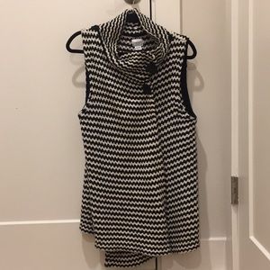 Chico’s Black and white Vest